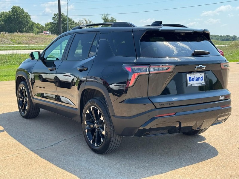 Chevrolet Equinox Vehicle Image 06