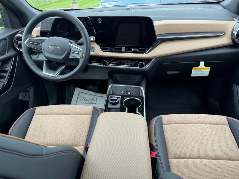 Chevrolet Equinox Vehicle Image 06