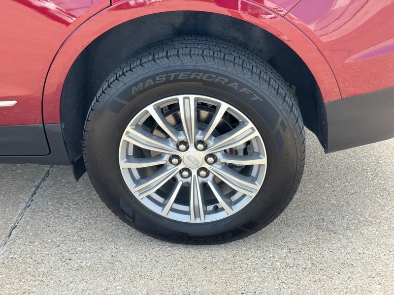 Cadillac XT5 Vehicle Image 07