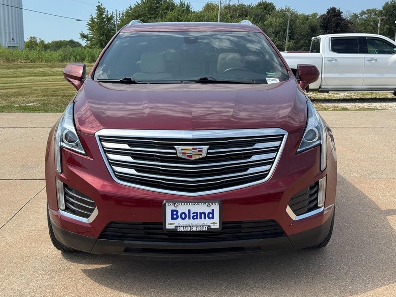 Cadillac XT5 Vehicle Image 09