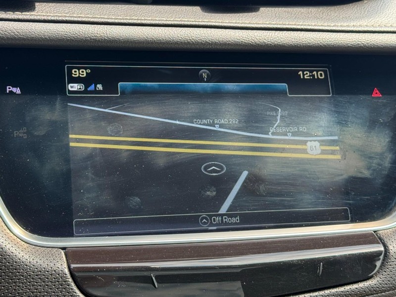 Cadillac XT5 Vehicle Image 21