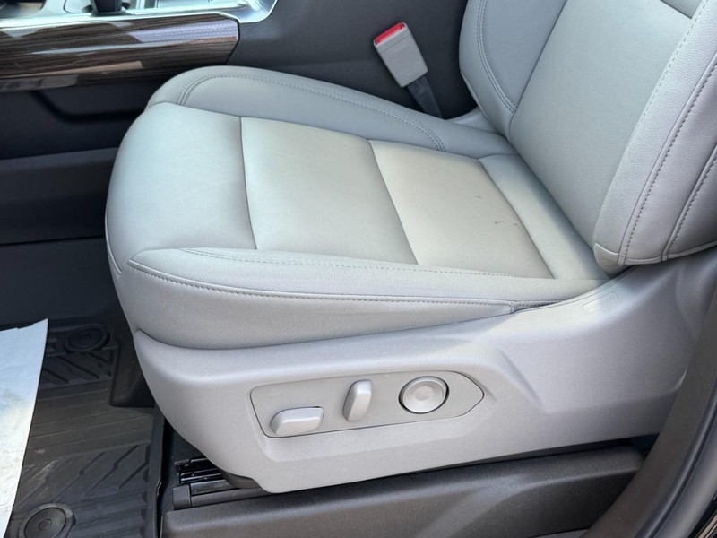 Chevrolet Silverado 1500 Vehicle Image 15
