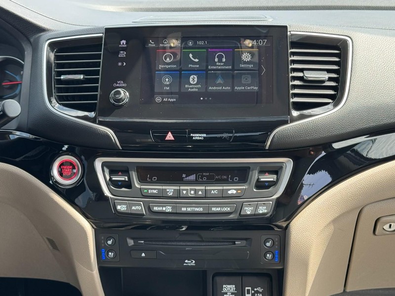 Honda Pilot Vehicle Image 15