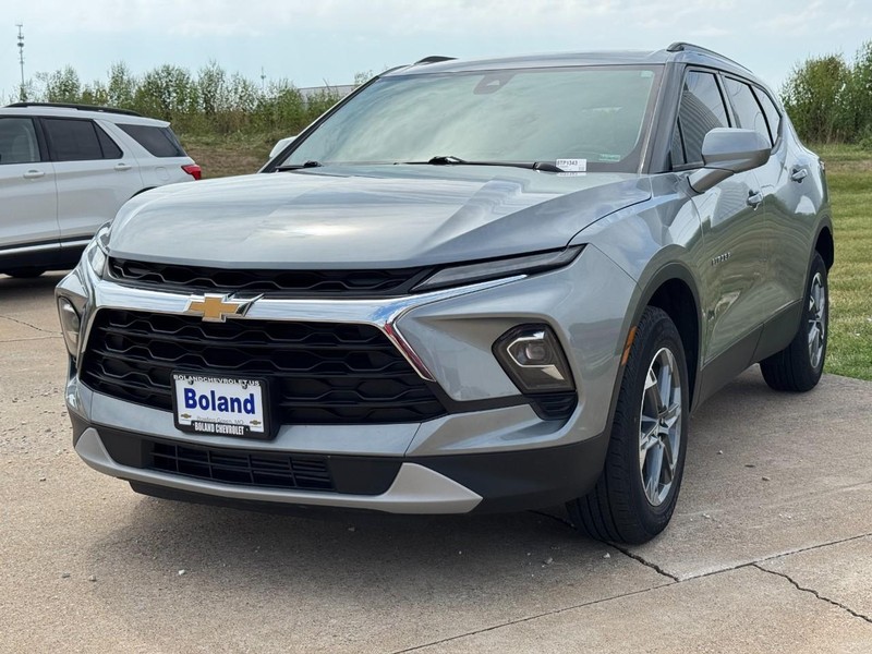 Chevrolet Blazer Vehicle Image 08