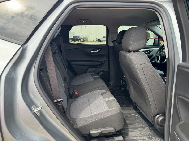 Chevrolet Blazer Vehicle Image 10