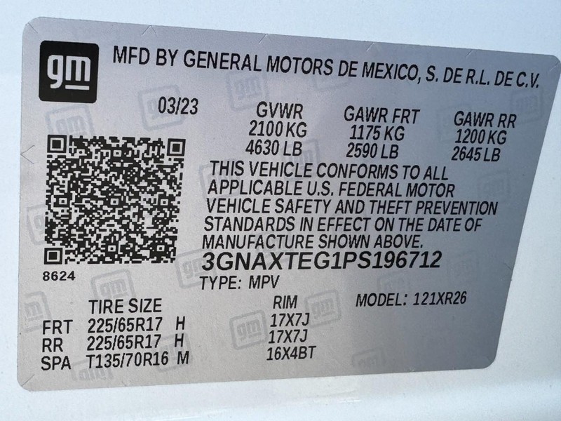 Chevrolet Equinox Vehicle Full-screen Gallery Image 23