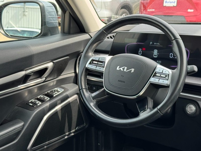 Kia Telluride Vehicle Image 13