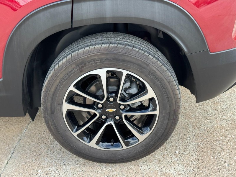 Chevrolet TrailBlazer Vehicle Image 07