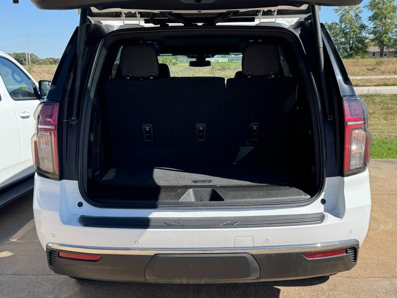 Chevrolet Tahoe Vehicle Image 05