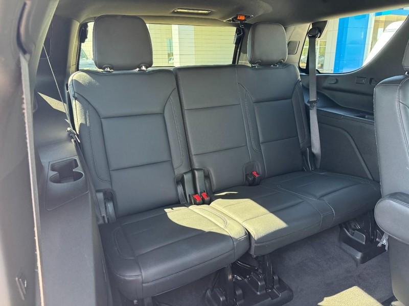 Chevrolet Tahoe Vehicle Image 11