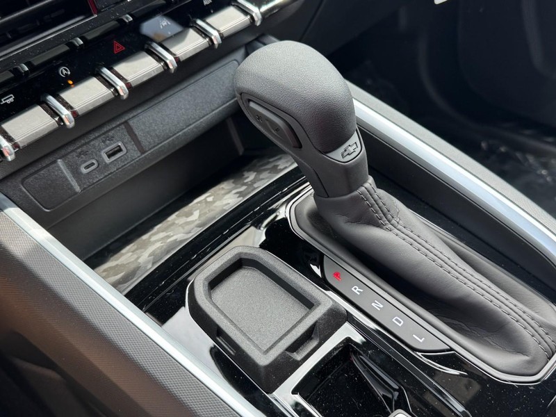 Chevrolet Colorado Vehicle Image 12