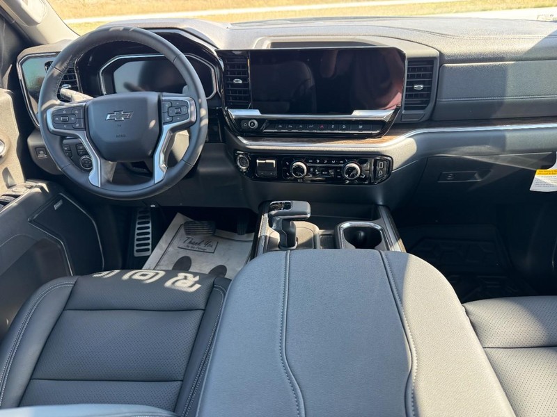 Chevrolet Silverado 1500 Vehicle Image 06