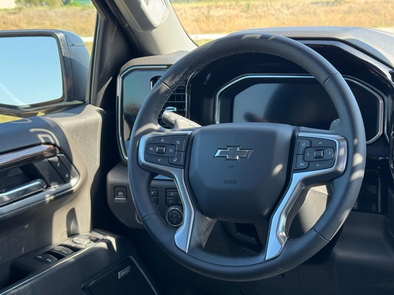 Chevrolet Silverado 1500 Vehicle Image 07