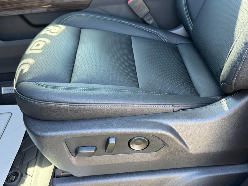Chevrolet Silverado 1500 Vehicle Image 15
