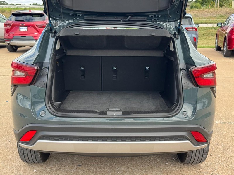 Chevrolet Trax Vehicle Image 05