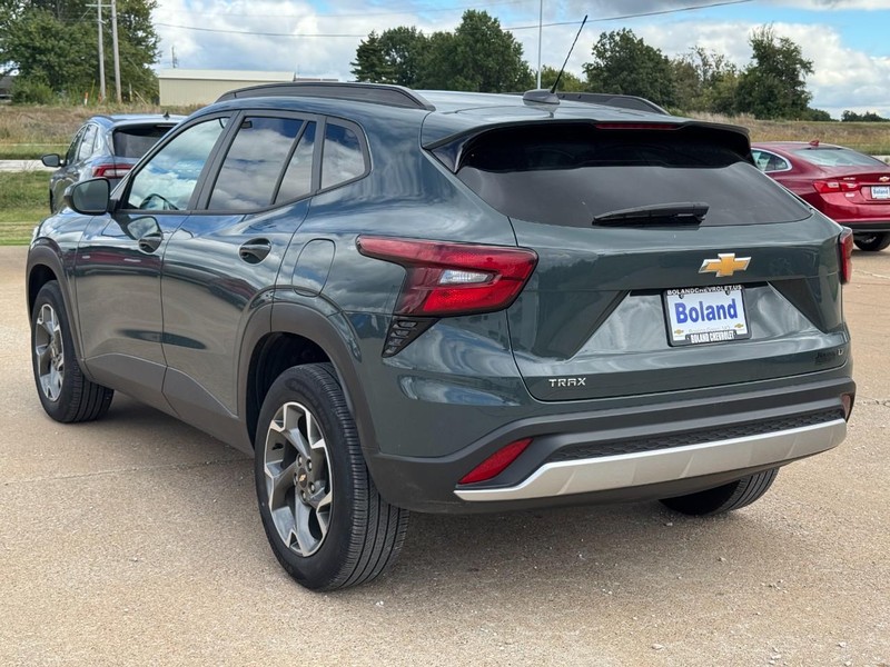 Chevrolet Trax Vehicle Image 06