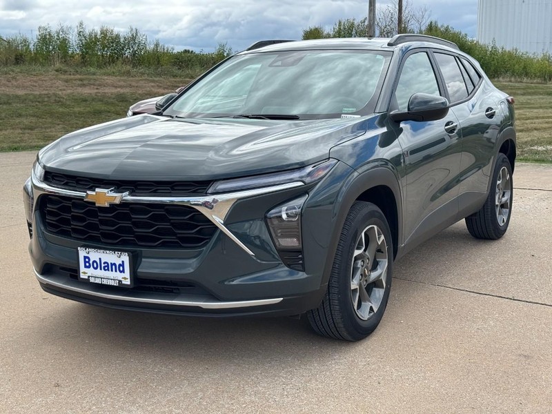 Chevrolet Trax Vehicle Image 08