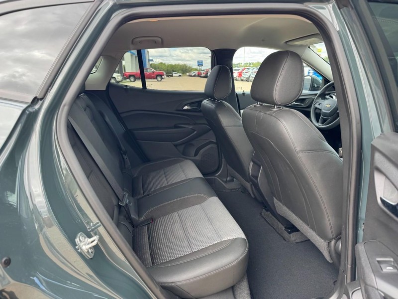 Chevrolet Trax Vehicle Image 10