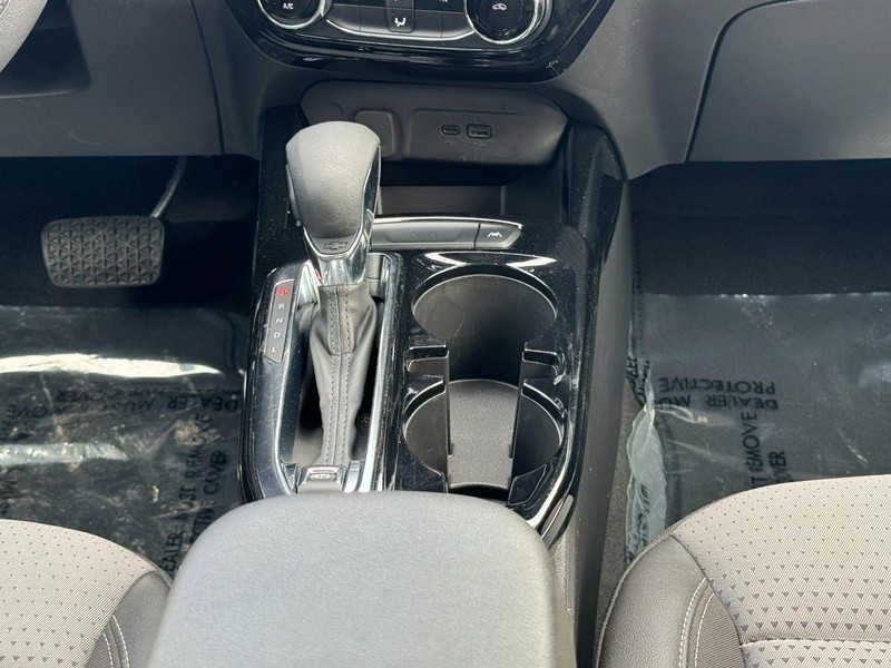 Chevrolet Trax Vehicle Image 14