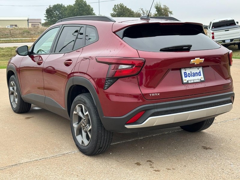Chevrolet Trax Vehicle Image 06