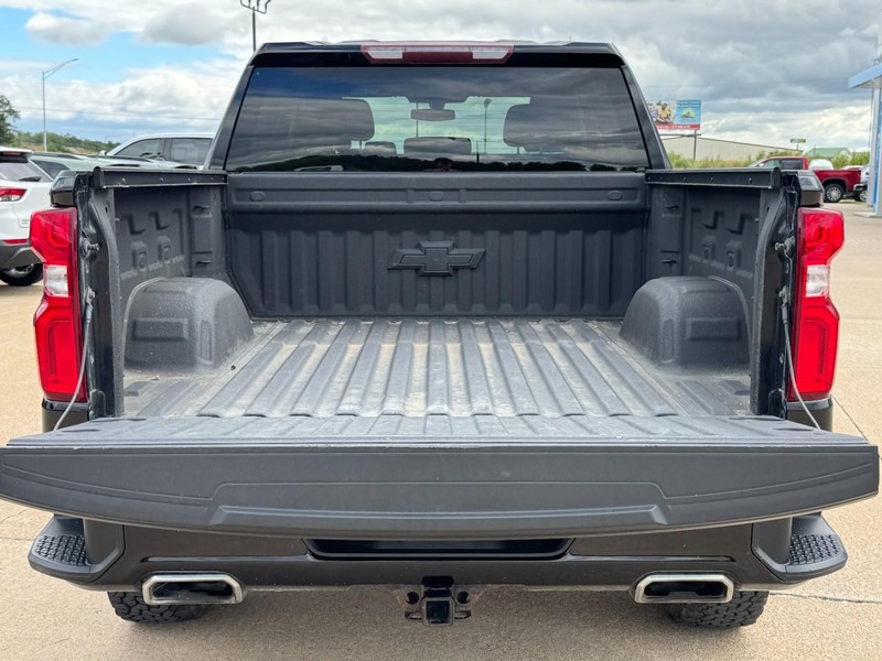Chevrolet Silverado 1500 Vehicle Image 05
