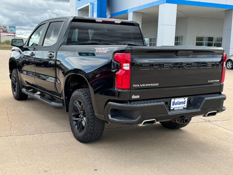 Chevrolet Silverado 1500 Vehicle Image 06