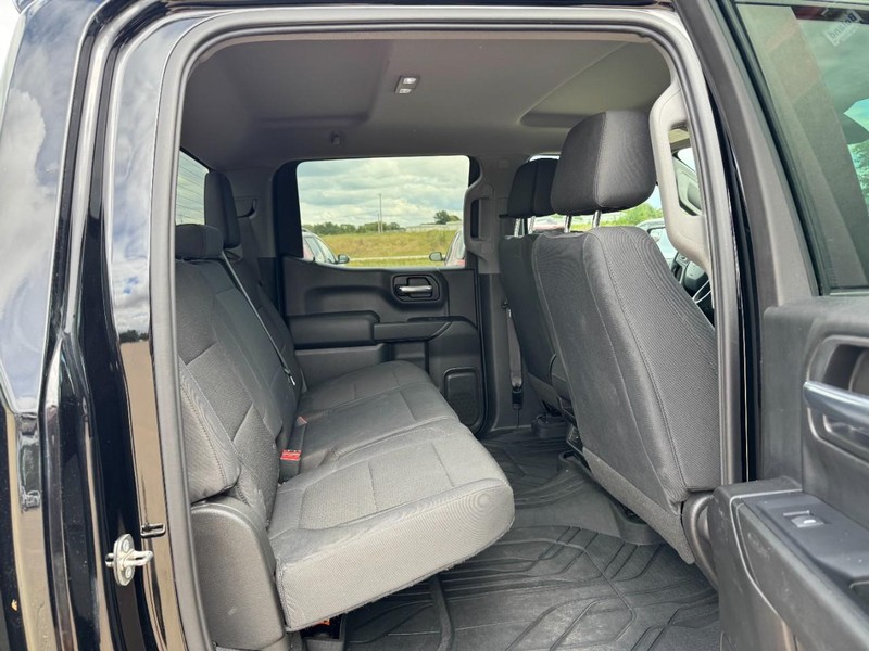 Chevrolet Silverado 1500 Vehicle Image 10