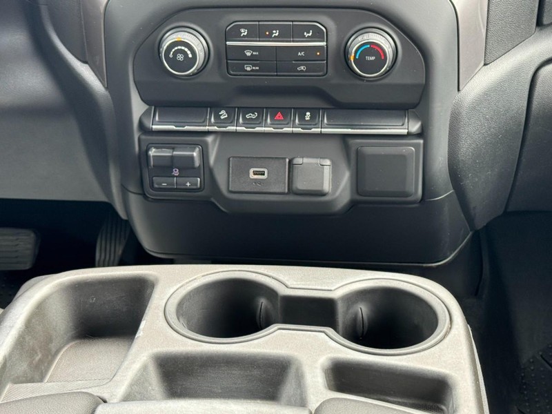 Chevrolet Silverado 1500 Vehicle Image 14