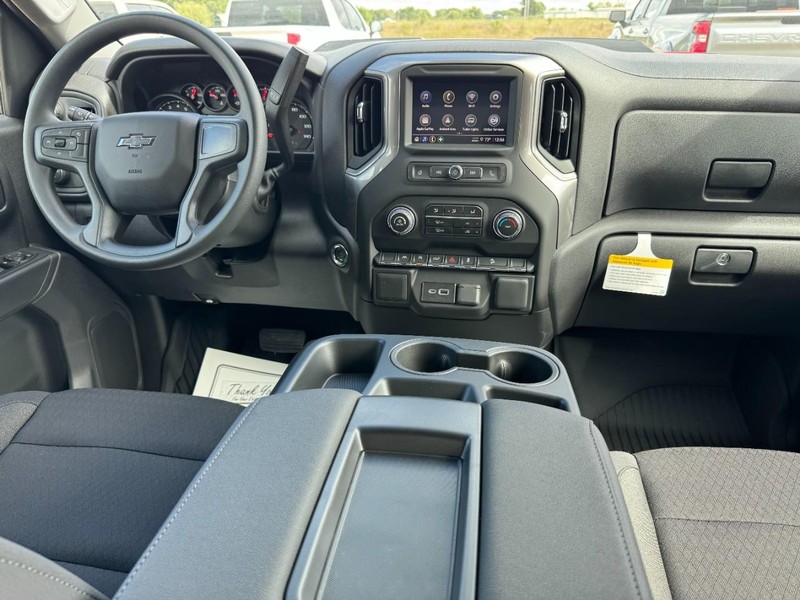 Chevrolet Silverado 1500 Vehicle Image 06