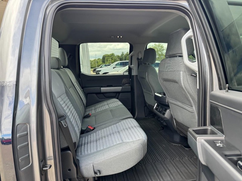 Ford F-150 Vehicle Image 10