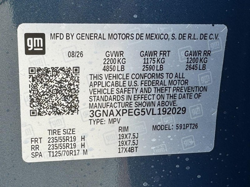 Chevrolet Equinox Vehicle Image 15