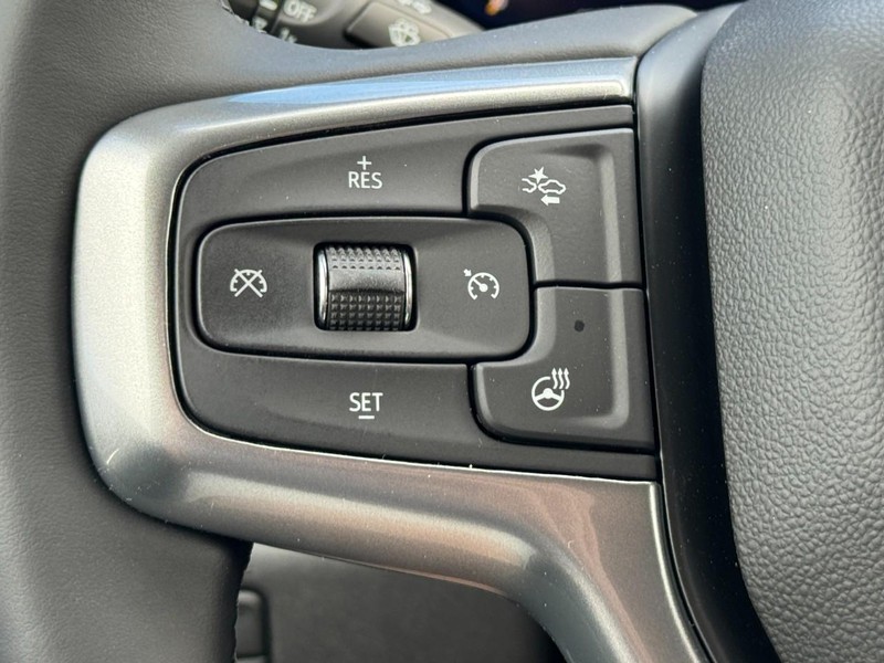 Chevrolet Silverado 1500 Vehicle Image 10
