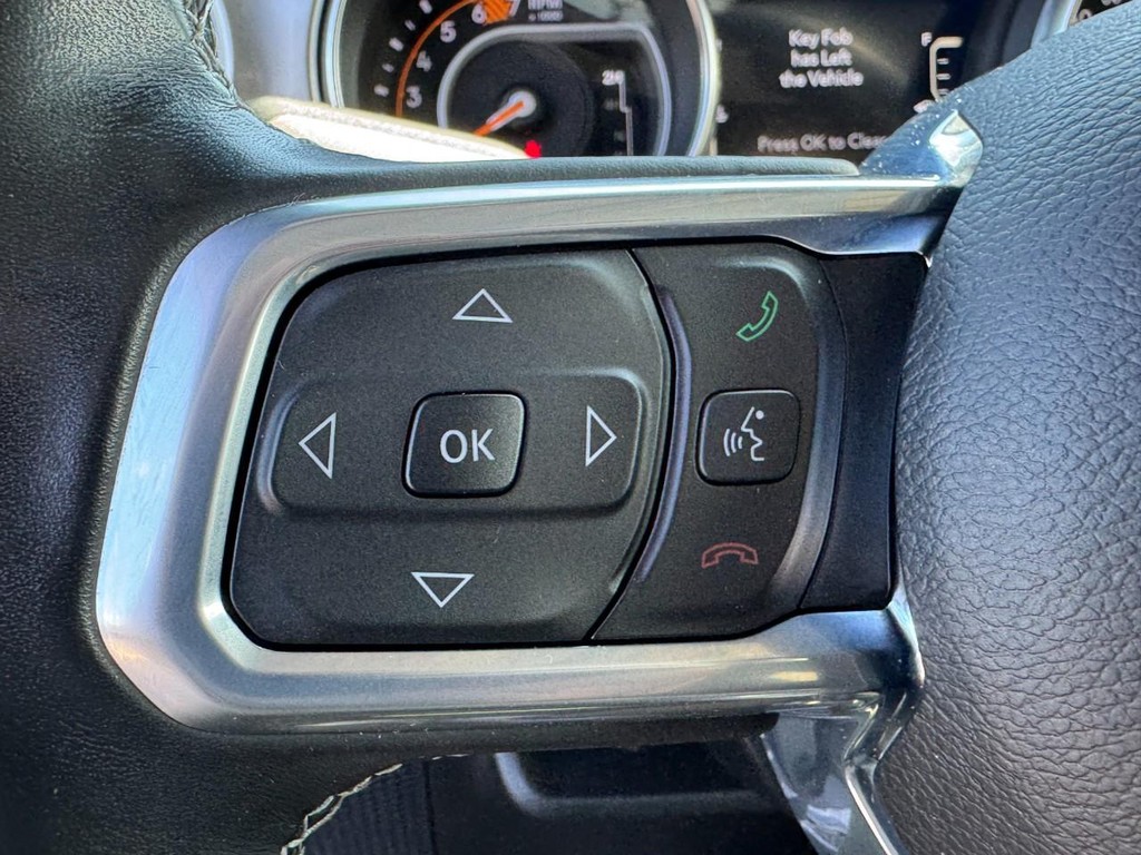 Jeep Wrangler Vehicle Full-screen Gallery Image 20