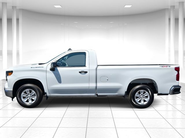 Chevrolet Silverado 1500 Vehicle Full-screen Gallery Image 02