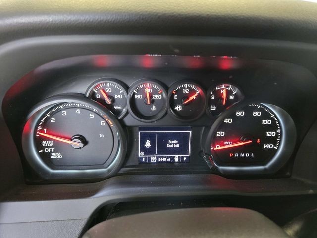 Chevrolet Silverado 1500 Vehicle Full-screen Gallery Image 17