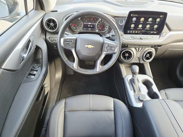 Chevrolet Blazer Vehicle Full-screen Gallery Image 07