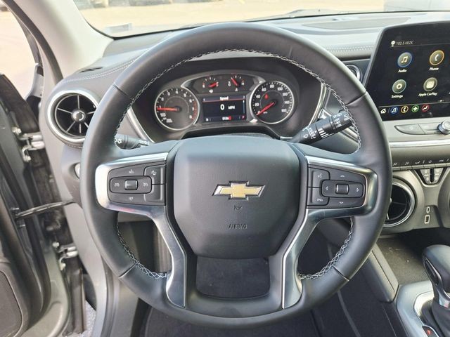 Chevrolet Blazer Vehicle Full-screen Gallery Image 15