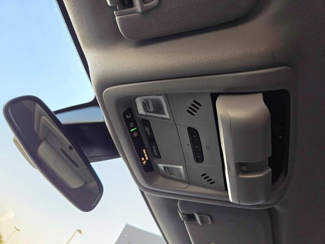 Chevrolet Blazer Vehicle Full-screen Gallery Image 28