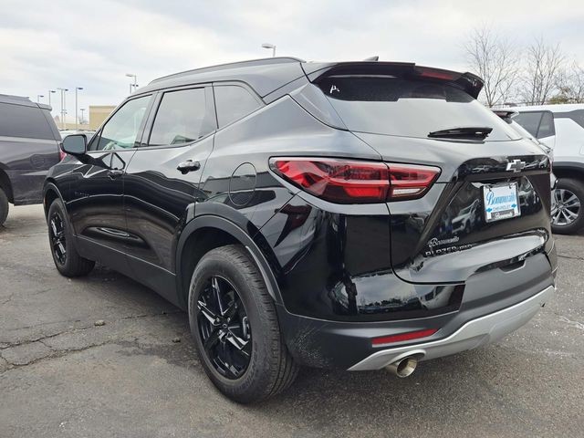 Chevrolet Blazer Vehicle Full-screen Gallery Image 02