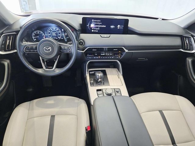 Mazda CX-90 Vehicle Full-screen Gallery Image 07