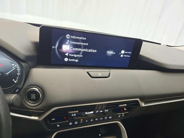 Mazda CX-90 Vehicle Full-screen Gallery Image 23