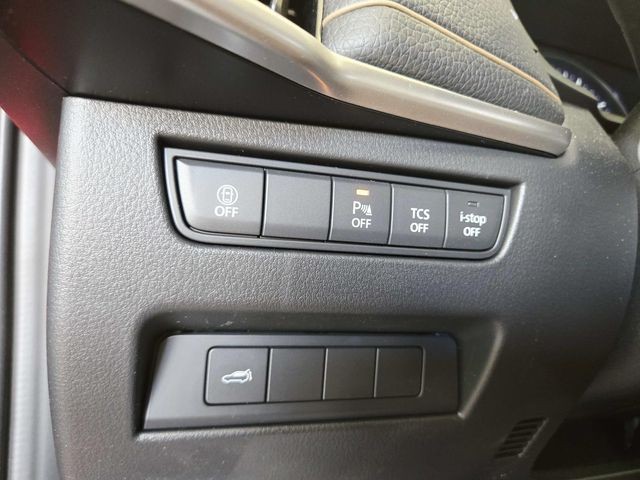 Mazda CX-90 Vehicle Full-screen Gallery Image 32