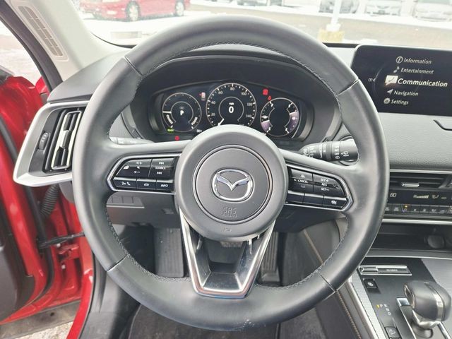 Mazda CX-90 PHEV Vehicle Full-screen Gallery Image 18