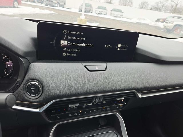 Mazda CX-90 PHEV Vehicle Full-screen Gallery Image 23