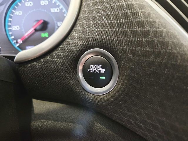 Chevrolet Malibu Vehicle Full-screen Gallery Image 26