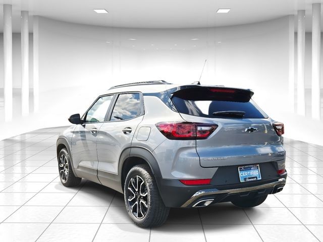 Chevrolet Trailblazer Vehicle Full-screen Gallery Image 03