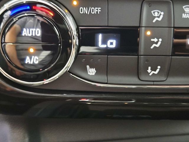 Chevrolet Trailblazer Vehicle Full-screen Gallery Image 24