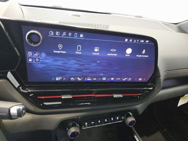 Chevrolet Silverado EV Vehicle Full-screen Gallery Image 26