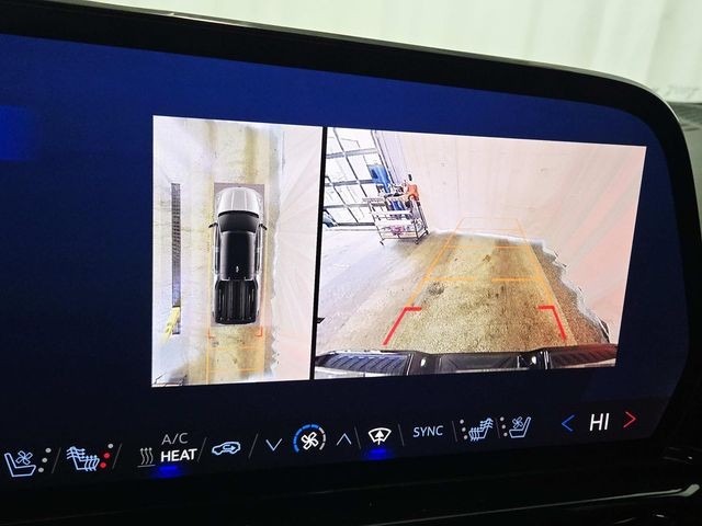 Chevrolet Silverado EV Vehicle Full-screen Gallery Image 29