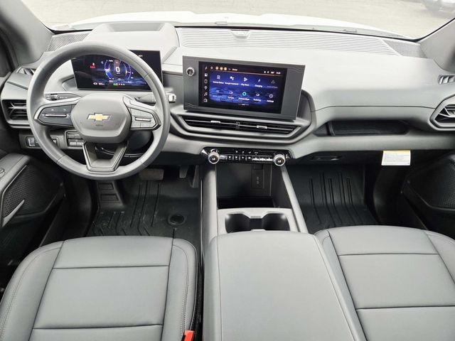 Chevrolet Silverado EV Vehicle Full-screen Gallery Image 06